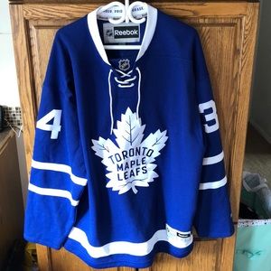 Maple Leafs jersey- 34 Matthews